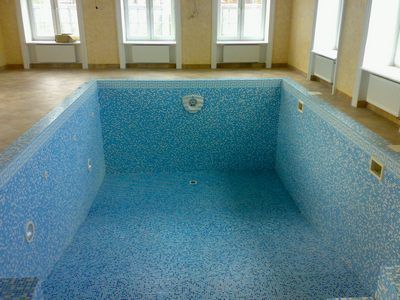 Бассейн скиммерного типа